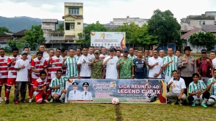 slot online deposit Wabup Zaman Akli Buka Turnamen Sepak Bola Legend HUT Ke-24 Abdya